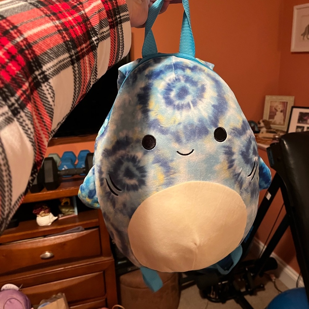 12” Luther backpack squishmallow